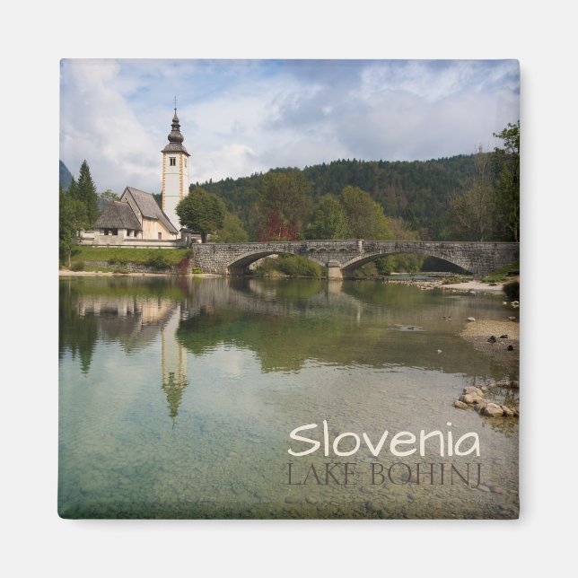 Íman Lago Bohinj com igreja na Eslovênia (Frente)