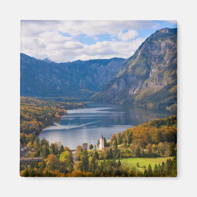 Íman Lago Bohinj na Eslovênia no outono (Frente)