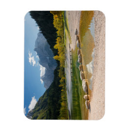 Íman Lago Jasna nos Alpes eslovenos no outono