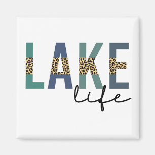 Íman Lago Life Happy Place Lake House Cheetah Typografi