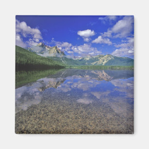 Íman Lago Stanley nas Montanhas Sawtooth de Idaho