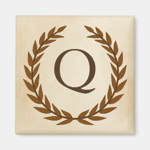 Íman Laurel Wreath sobre o pergaminho Monograma inicial