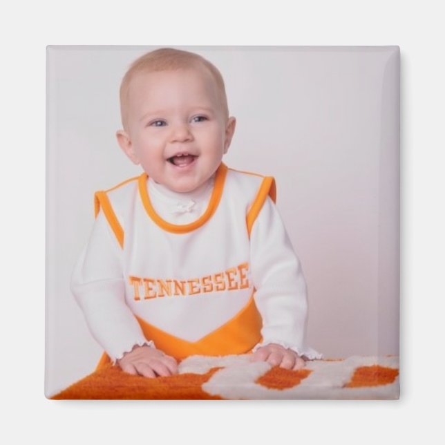 Íman Lilly no Tennessee Outfit (Frente)
