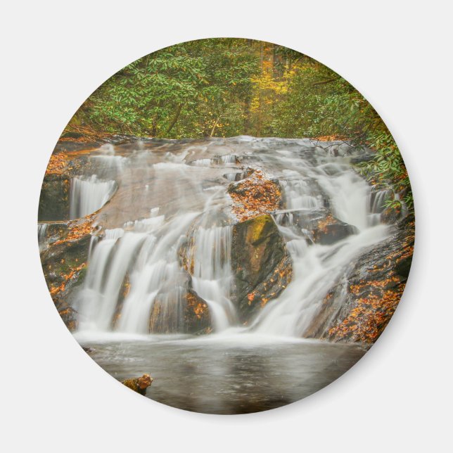 Íman Linda cachoeira dos Duques riacho em N. Georgia (Frente)