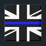 Íman Linha Azul Fino - Reino Unido<br><div class="desc">"Linha azul fina" é um termo que normalmente se refere ao conceito de polícia como a linha que impede a sociedade de cair no caos violento[1]. O "azul" em "linha azul fina" refere-se à cor azul dos uniformes de muitos departamentos de polícia. Esta é a versão do Reino Unido.</div>