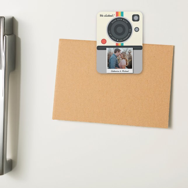 Íman Local Único de Data de Fotografia do Casal de Câme (Criador carregado)