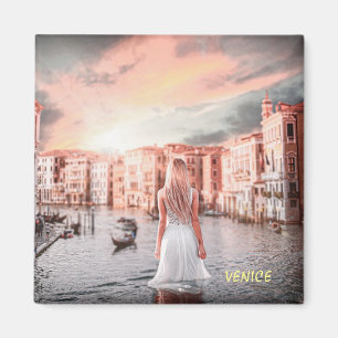 Íman Loira Em Veneza Romântica