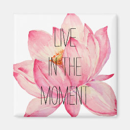 Íman Lotus Rosa vive no momento