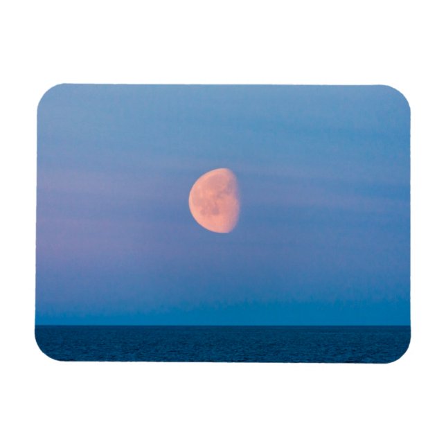 Íman Lua Sobre o Mar de Bering | Extremo Oriente Russo (Horizontal)