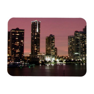 Íman Luz do por do sol sobre Miami após uma tempestade