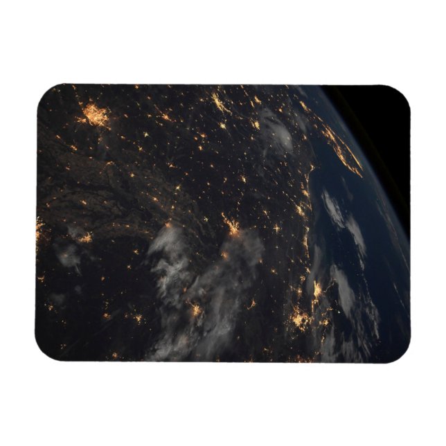 Íman Luzes Da Cidade À Noite No Planeta Terra (Horizontal)