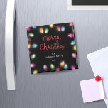 Íman Luzes de Natal Feliz Magneta de Natal<br><div class="desc">Nossa coleção 'Colorful Christmas Lights Holiday' reúne elementos festivos como as luzes de natal com fontes chic e elegantes sobre um simples fundo escuro.</div>