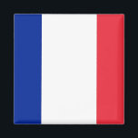 Íman Magnet com bandeira da França<br><div class="desc">Celebrar a elegância e o orgulho da França com este ímã com a icônica bandeira francesa! Feito de materiais duráveis, esse ímã exibe lindamente o design tricolor da bandeira francesa, com suas riscas azuis, brancas e vermelhas. As cores vívidas e a design elegante fazem dela um acessório perfeito para qualquer...</div>