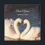 Íman Magneta de Casamento de Cisnes Brancas<br><div class="desc">Magneta de Casamento de Cisnes Brancas Elegantes</div>