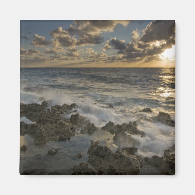 Íman Mar do Caribe, Ilhas Cayman. Ondas batendo 2 (Frente)