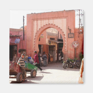 Íman marrakesh medina door
