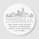 Íman Marselha | Mensagem de Cidade Personalizada ou Slo<br><div class="desc">Um favor ímã único representando a bela cidade de Marselha,  França. Este chaveiro apresenta uma ilustração estilizada do horizonte único da cidade com seu nome embaixo. Por baixo do nome da cidade está um lugar para o seu slogan ou afirmação exclusivo sobre a sua cidade favorita.</div>