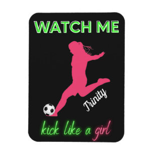 Íman Me Assista Chutar Como Uma Garota De Futebol