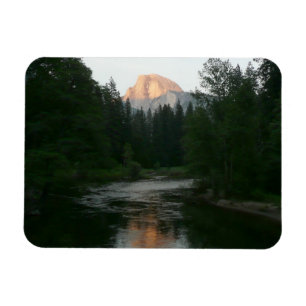 Íman Meia Dome Sunset no Parque Nacional de Yosemite