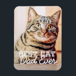 Íman Melhor Pai De Gato De Foto Personalizada De Pet Mo<br><div class="desc">Este design simples e clássico é composto por tipografia serif e adiciona uma foto personalizada</div>
