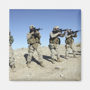 Íman Membros da Equipe de Transmissão Militar