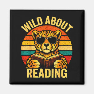 Íman Meme de animal engraçado selvagem sobre ler livro 