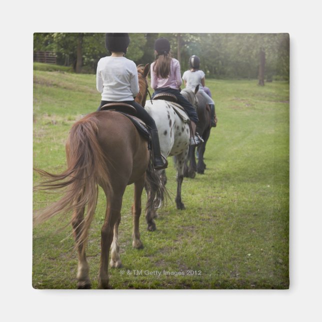 Íman Meninas andando a cavalo (Frente)