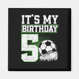 Íman Menino de 5 anos de futebol É meu 5º aniversário d