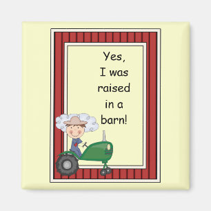 Íman Menino no trator verde - Barnyard do pátio -