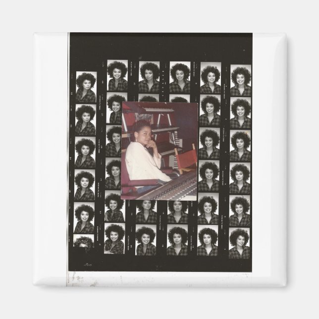 ÍMAN MERCH DE BANCOS DE RENEE (Frente)