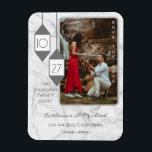 Íman Mínimo de Foto do Mármaco Branco da Tipografia Bra<br><div class="desc">Foto do mármore branco da tipografia em negrito Mínimo Salve o cartão de data</div>