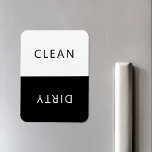 Íman Mínimo de sujeira limpa, preta e branca<br><div class="desc">Lava-louça branca e preta moderna e minimalista,  imã limpo ou sujo para indicar pratos na cozinha doméstica.</div>