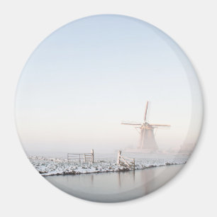 Íman Moinho de vento na neve no ímã redondo do invern