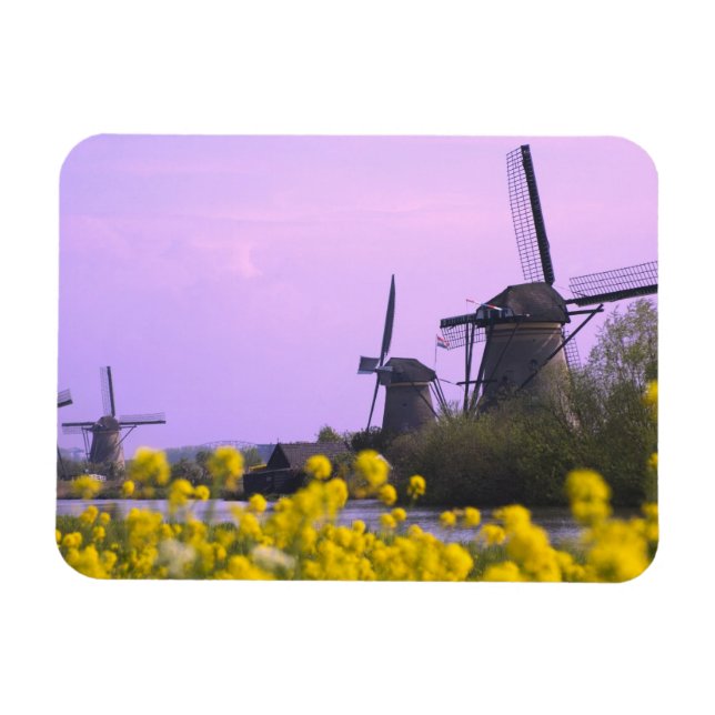 Íman Moinhos de vento ao longo do canal em Kinderdijk, (Horizontal)