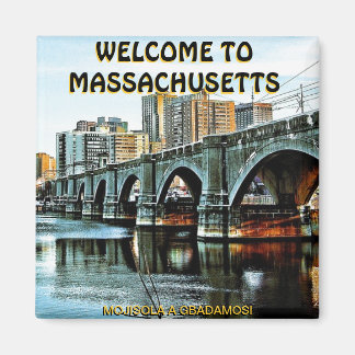 Íman MOJISOLA A GBADAMOSI(Bem-vindo ao Massachusetts Ma