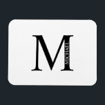 Íman Monograma personalizado e ímã de nome<br><div class="desc">Monograma Personalizado e Dif de Nome apresentam monograma personalizado e nome no estilo de fonte de serif clássico.</div>