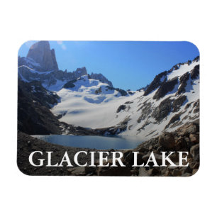 Íman Montagem próxima Fitz Roy do lago glacier