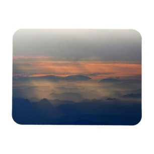 Íman Montanhas Cascata ao Sol