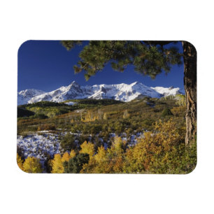 Íman Montanhas de San Juan e árvores Aspen em cor de ou