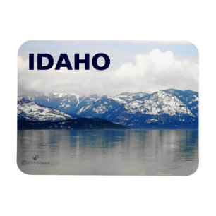 Íman Montanhas Pelo Lago