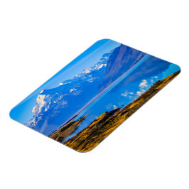 Íman Monte Cook sobre o lago Pukaki, NZ