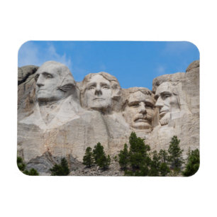 Íman Monte Rushmore no Primavera