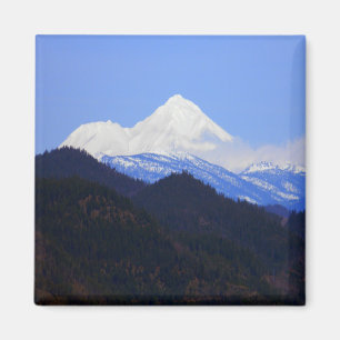 Íman Monte Shasta em Primavera......