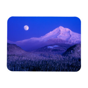 Íman Moonrise sobre o Monte Hood Oregon no inverno