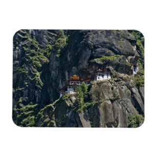 Íman Mosteiro de Taktsang no penhasco, Paro, Butão