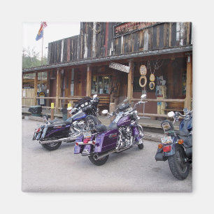 Íman Motocicletas pelo bar ocidental
