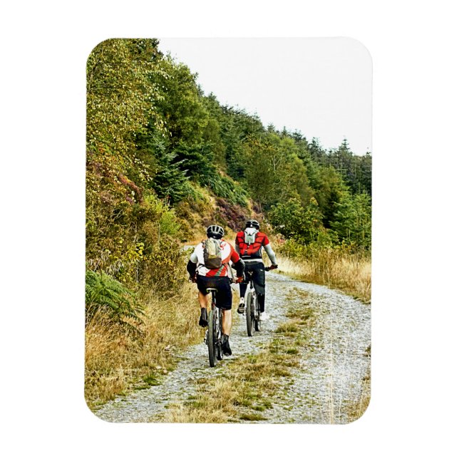 ÍMAN  MOUNTAIN BIKERS (Vertical)