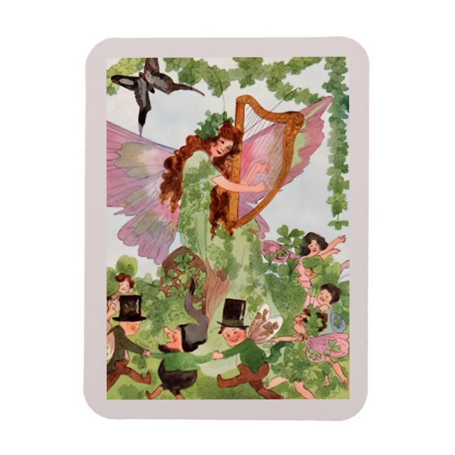 Íman Music Faerie Playing Music (Vertical)