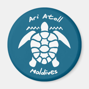 Íman Nadar com tartarugas nas Maldivas no Ari Atoll