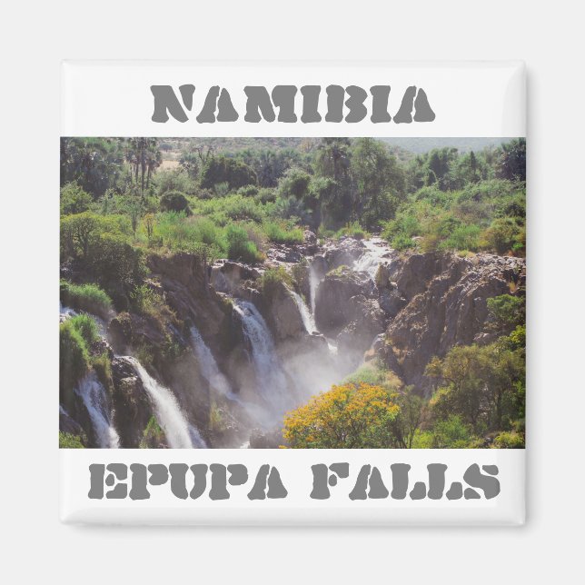 Íman Namíbia Kunene Rio Epupa cai na paisagem Baobás (Frente)